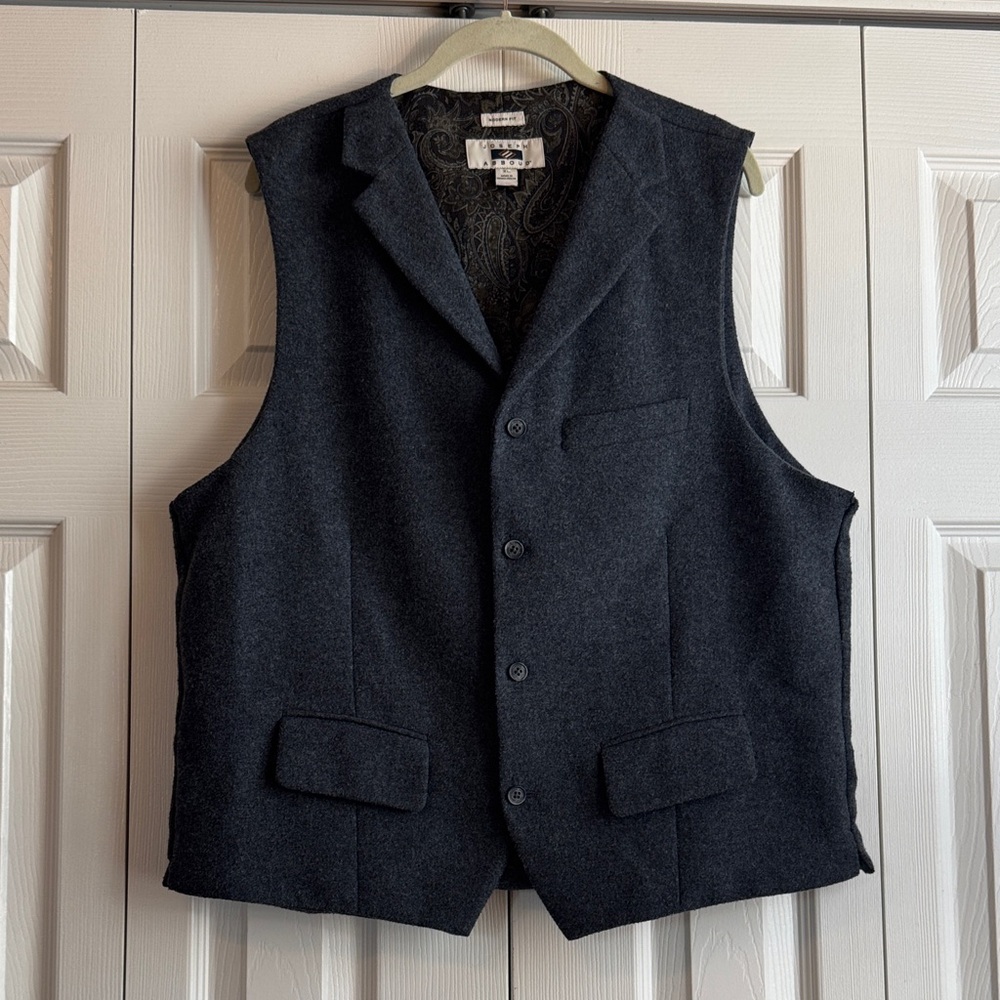 Joseph Abboud Black Wool Vest